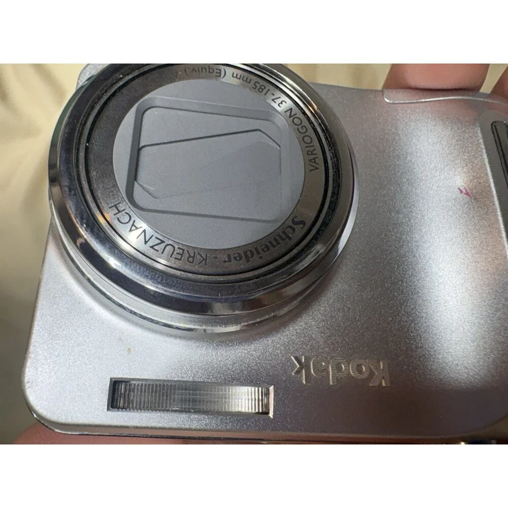 Kodak EasyShare C875 8.0MP Digital Camera with Case - Silver (Tested & Working)